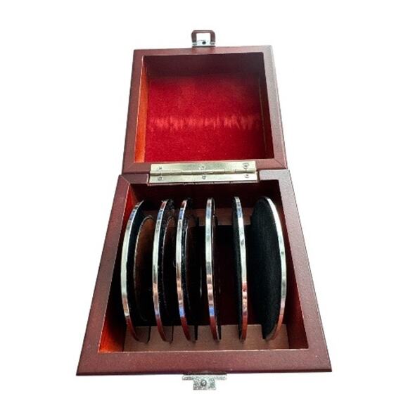 Vintage Rosewood Box with Six Round Silver Coasters - Picture 2 of 10